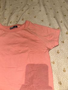 Coral Cropped T-Shirt