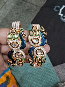 Peacock kangan