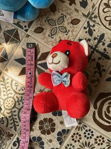 8 Stuffed Toy Animals