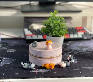 BHOOLU&amp;GOOLU Plastic Lazy Cats Showpiece