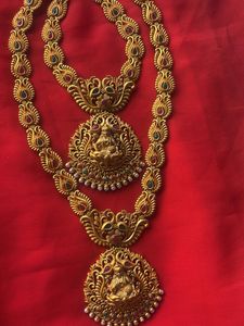 Elegant Necklace Set