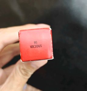 MAC Locked Kiss Lipstick_Vicious
