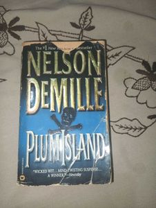 Nelson DeMille Plum Island Paperback