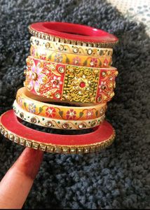 Indian Bangles Set..With Free Set Of Kangan
