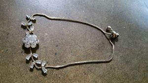 Delicate Flower Crystal Bracelet