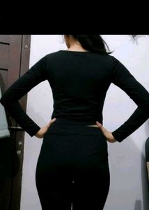 Black Long Sleeve Tee