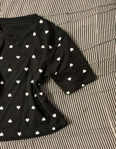 Black Heart Print Tee