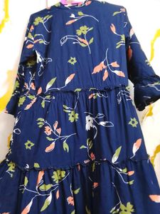 frill reyon top