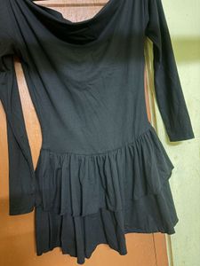 Chic Black One-Shoulder Dress