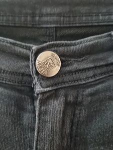 NIFTY JEANS •black Color
