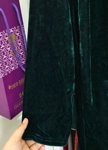 Green Velvet Gown with Embellishments xxl
