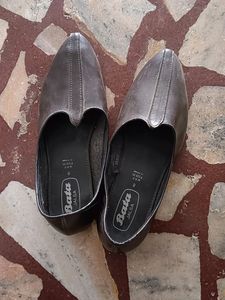 Brown Mojri Men Shoes From Bata 8