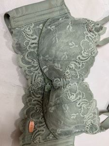 Lace Detail Bra