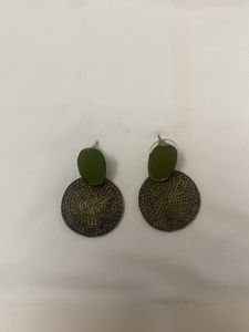 Unique Green & Gold Round Earring