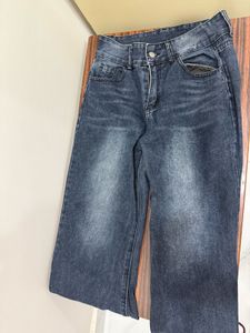 dark wash blue jeans