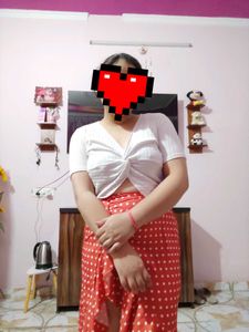 crop top white