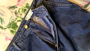 Women Workwear Fit Washed Jeans