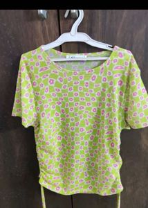 Funky Floral Print Ruched Tee