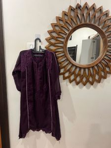 Elegant Purple Embroidered Kurta