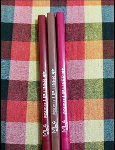MILA BEAUTE GlossGirl Lip Gloss