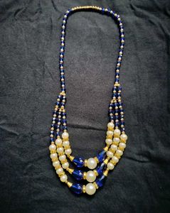 ✨ White and Blue Beaded Pearl Necklace