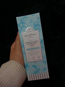 Dot n key face toner for dry skin