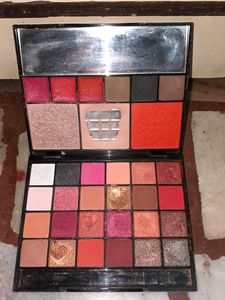 Multi-Color Eyeshadow Palette