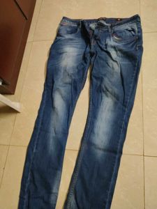 Stylish Blue Denim Jeans
