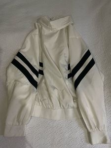 White Wind cheaterJacket with Black Stripes