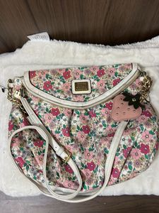 reduced price-Juicy Couture Floral Crossbody Bag