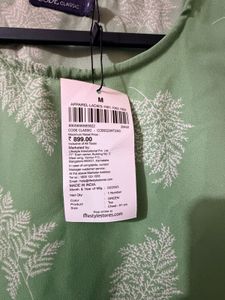 Brand New-Chic Leaf Print Top