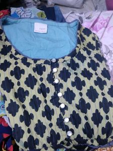 Sale! 100 Rs Off Combo Of 4pcs Clothes