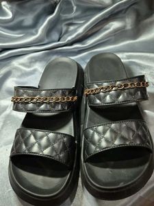 Chic Quilted Chain Slides
