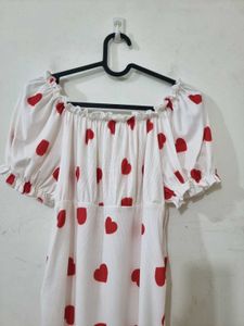 White Heart Print Ruched Midi Dress.