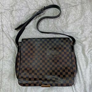 Louis Vuitton Crossbody Bag