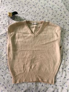 Cozy V-Neck Sleeveless Sweater Vest