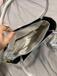 Stylish Gray Handbag