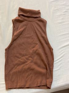 Fitted High Neck Top
