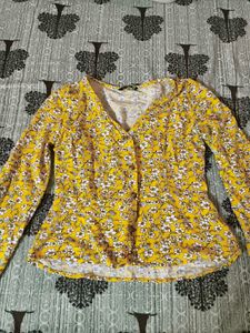 Yellow Floral Print Button-Up Top
