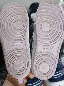 Authentic Nike Toddler Unisex Sneakers.