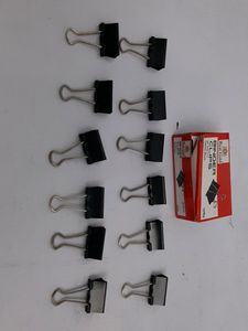 1 Box Containing 12 Black 25mm Binder Clips