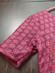 Elegant Embroidered Hakoba Kurta