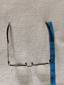 Stylish Round Frame Glasses with Lock feature