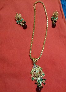 Necklace With Earrings ✨✨