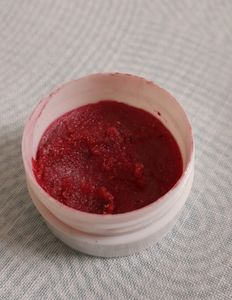 Lip Lightening Srub Balm