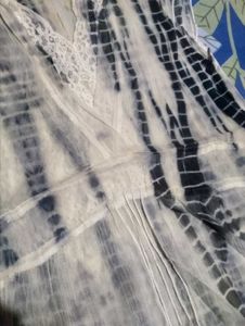 Tie-Dye Sleeveless Top
