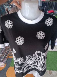 Stylish Black & White Print Top