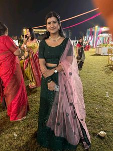 Elegant Green Lehenga Choli with Pink Dupatta