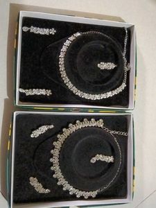 Sparkling Rhinestone Jewellery Set
