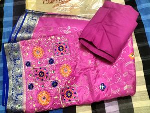 Pink Embroidered sareeset